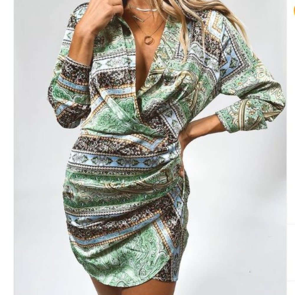 Green Paisley Satin Collared Mini Dress
